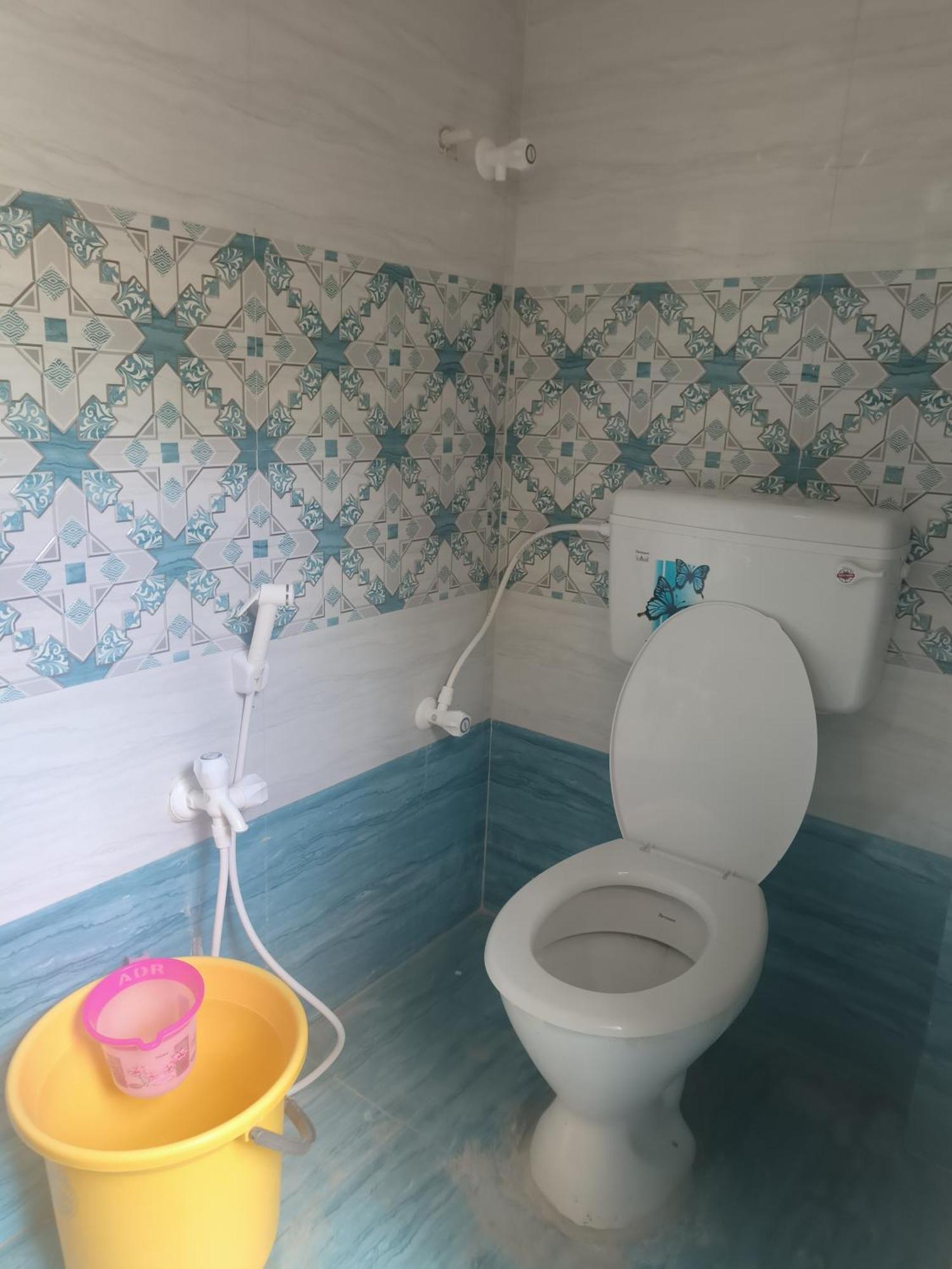 Liya Guest House Tiruvannāmalai Buitenkant foto